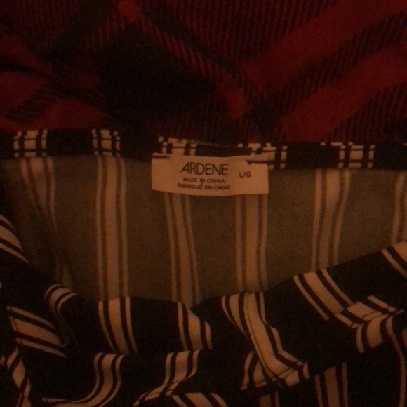 Black and white spaghetti strap jumpsuit from ardene. Size L - Picture 3 of 3